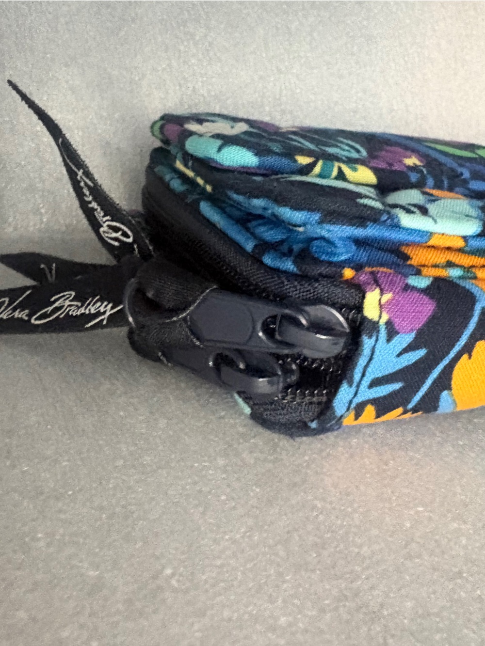 Vera Bradley Midnight Floral Quilted Crossbody Wallet / Phone Bag Convertible - Picture 10 of 10